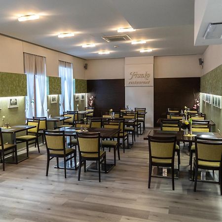 Franko Hotel Zólyom Kültér fotó